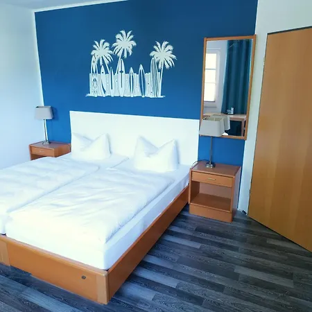 & Restaurant Am Bodden Hotel