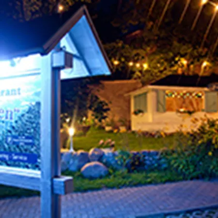 & Restaurant Am Bodden 호텔