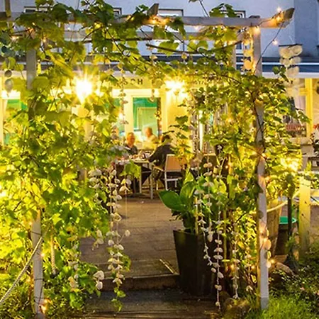 & Restaurant Am Bodden Hotel Putbus