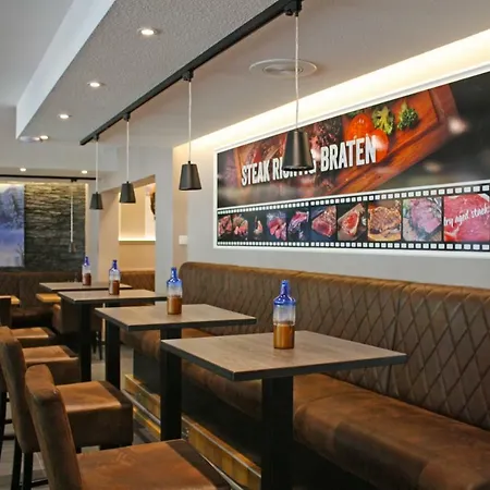 Hotel & Restaurant Am Bodden