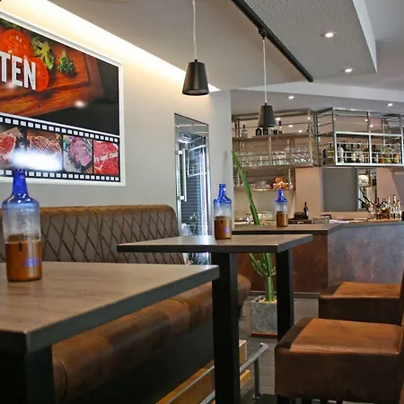 & Restaurant Am Bodden